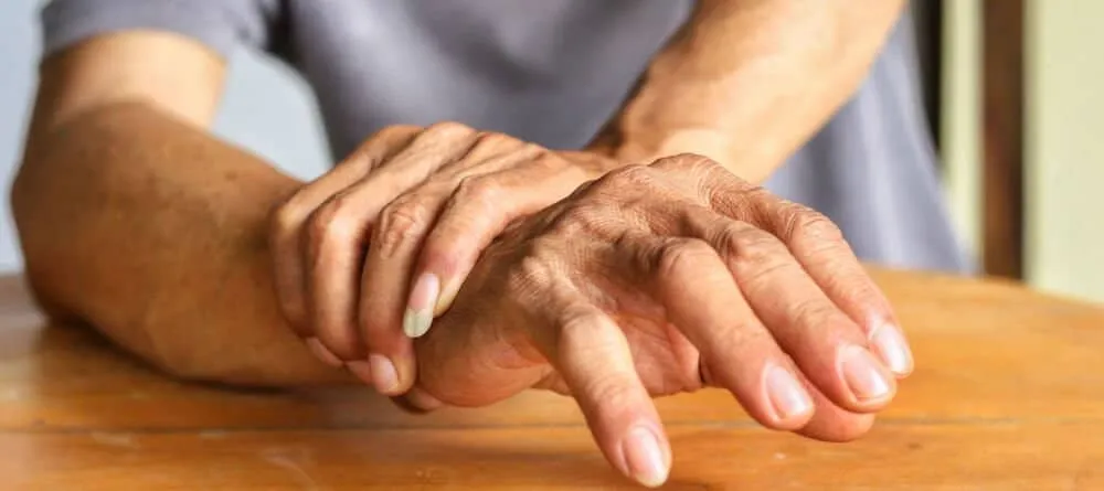 درمان لرزش دست